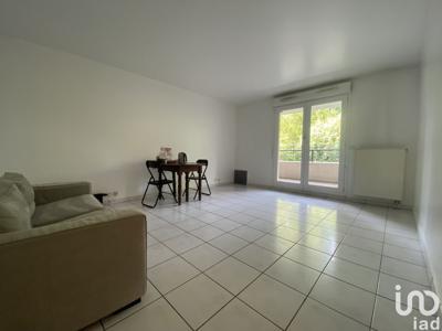 Appartement 3 pièces de 62 m² à Noisy-le-Grand (93160)
