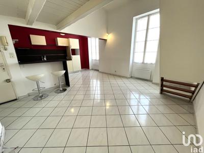 Appartement 4 pièces de 71 m² à Nîmes (30000)
