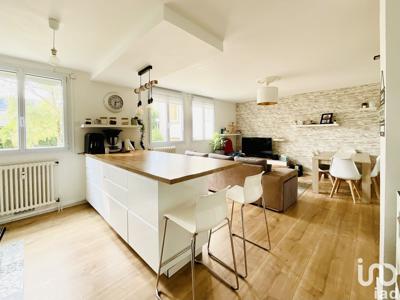 Appartement 4 pièces de 73 m² à Saint-Sébastien-sur-Loire (44230)