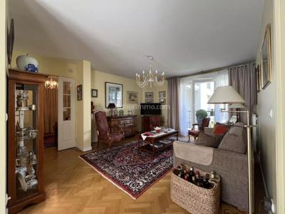 Appartement de 3 chambres de luxe en vente à Joinville-le-Pont, Île-de-France