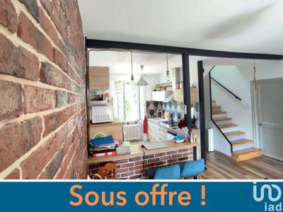 Maison 5 pièces de 102 m² à Roche-lez-Beaupré (25220)