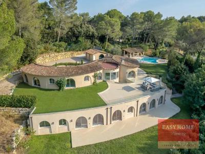 Villa de luxe de 13 pièces en vente Mouans-Sartoux, Provence-Alpes-Côte d'Azur