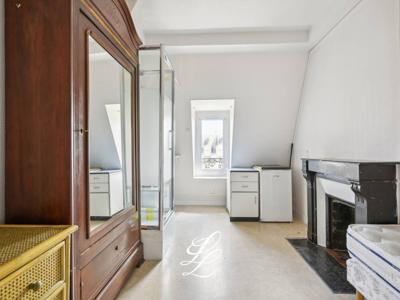 Appartement à vendre à Paris 7Ème