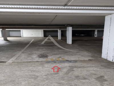 Toulouse saint cyprien parking couvert