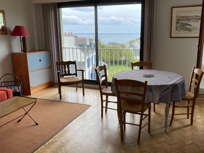 Appartement lumineux et spacieux avec magnifique vue sur la Baie de Morgat (Finistère, Bretagne)