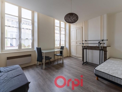 Location meublée appartement 1 pièce 34 m²