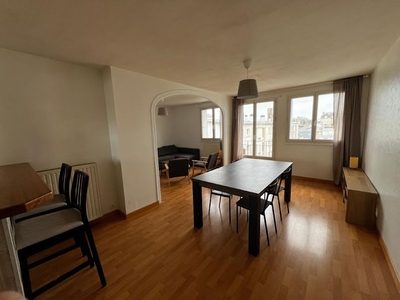 Location meublée appartement 3 pièces 56 m²