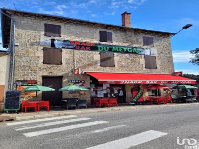 Bar de 110 m² à Saint-Julien-Chapteuil (43260)