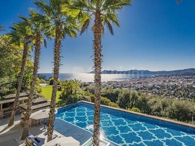 Villa de luxe de 20 pièces en vente Cannes, Provence-Alpes-Côte d'Azur