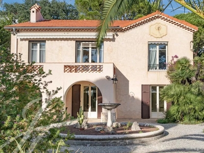 Villa de 8 pièces de luxe en vente Cannes, Provence-Alpes-Côte d'Azur