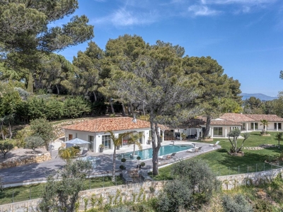 Villa de luxe de 9 pièces en vente Mougins, Provence-Alpes-Côte d'Azur