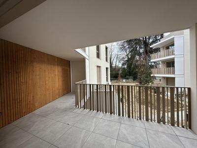 Appartement de luxe 3 chambres en vente à Collonges-au-Mont-d'Or, France
