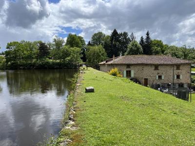 13 room luxury House for sale in Verneuil-sur-Vienne, Nouvelle-Aquitaine