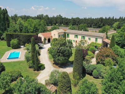 Maison de luxe en vente à Le Thor, Provence-Alpes-Côte d'Azur