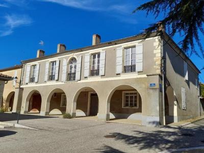 Luxury Villa for sale in Auch, France