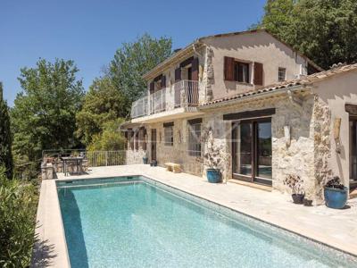 Villa de 4 chambres de luxe en vente Tourrettes-sur-Loup, Provence-Alpes-Côte d'Azur