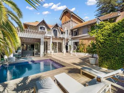 Villa de luxe de 4 pièces en vente Cannes, Provence-Alpes-Côte d'Azur