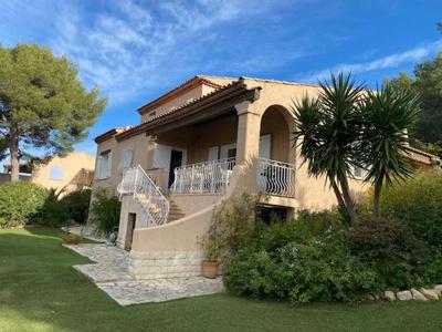 Villa de luxe de 5 pièces en vente Bandol, France