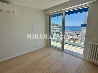 Appartement de 1 chambres de luxe en vente à Nice, France