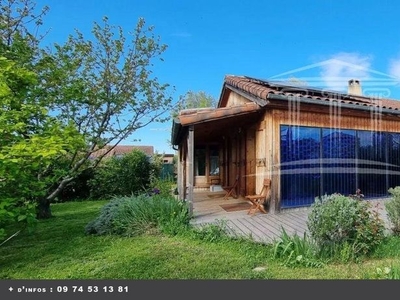 Maison de luxe de 4 chambres en vente à Sorgues, Provence-Alpes-Côte d'Azur