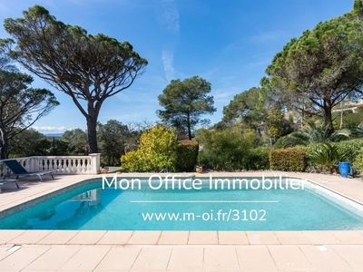 Prestigieuse Maison en vente Saint-Raphaël, Provence-Alpes-Côte d'Azur