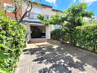 Villa de 2 chambres de luxe en vente Port Grimaud, France