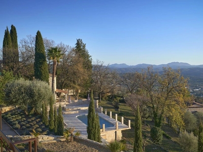 Villa de luxe de 11 pièces en vente Montauroux, Provence-Alpes-Côte d'Azur