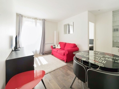 Appartement 2 pièces de 36 m² à Paris (75010)