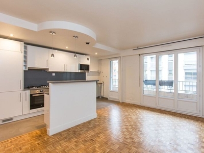 Appartement 2 pièces de 43 m² à Paris (75020)