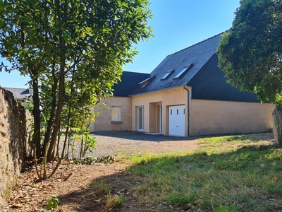 Maison traditionnelle 6 pièces de 110 m² à Saint-Quay-Portrieux (22410)