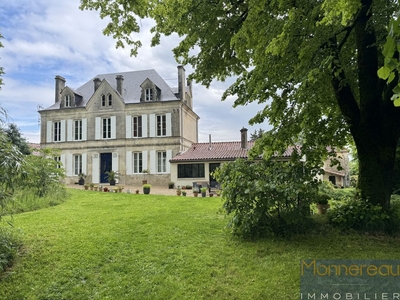 Prestigieuse Maison en vente Brie-sous-Archiac, France