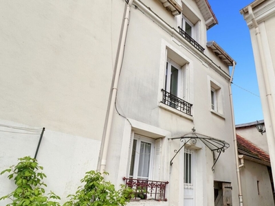 Vente maison 4 pièces 90 m² Montry (77450)