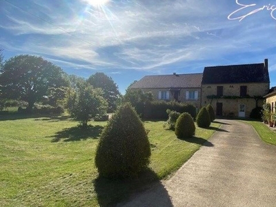 Vente maison 6 pièces 180 m² Castels (24220)