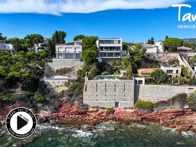 Villa de luxe de 7 pièces en vente Sanary-sur-Mer, Provence-Alpes-Côte d'Azur