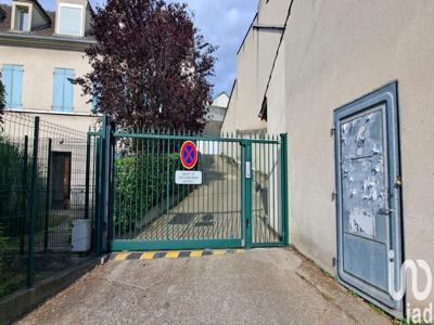 Parking/garage/box de 14 m² à Triel-sur-Seine (78510)