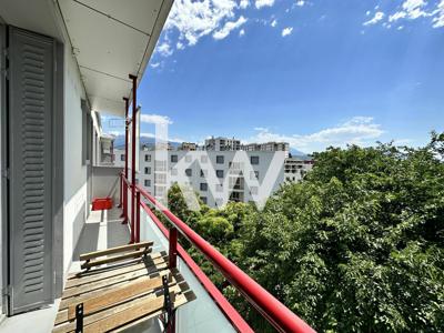 VENTE appartement T4 (68 m²) à GRENOBLE (balcon, parking et ve