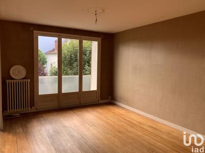 Appartement 3 pièces de 51 m² à Clermont-Ferrand (63000)