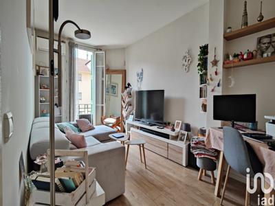Appartement 3 pièces de 58 m² à Nice (06300)