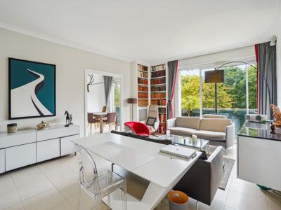 5 room luxury Apartment for sale in Neuilly-sur-Seine, France