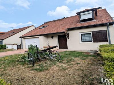 Maison 4 pièces de 85 m² à Tours (37100)