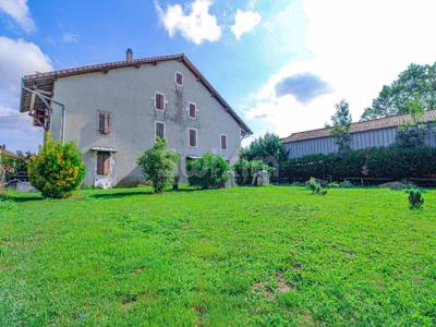 9 room luxury Farmhouse for sale in Prévessin-Moëns, Auvergne-Rhône-Alpes
