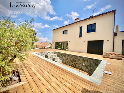 Maison T6 193 m² avec piscine - Montpellier -