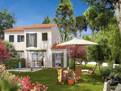 Vente maison 5 pièces 92 m² Sainte-Maxime (83120)