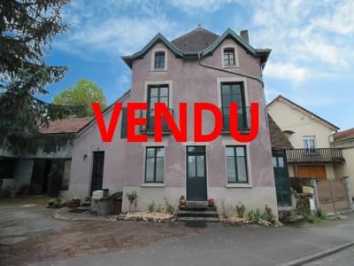 Vente maison 6 pièces 143 m² Toulon-sur-Arroux (71320)