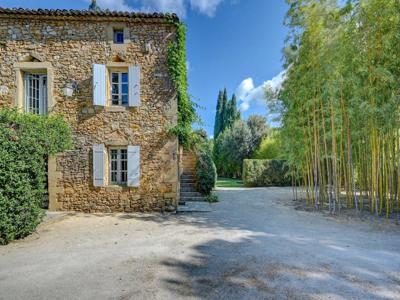 9 room luxury Villa for sale in Uzès, Occitanie