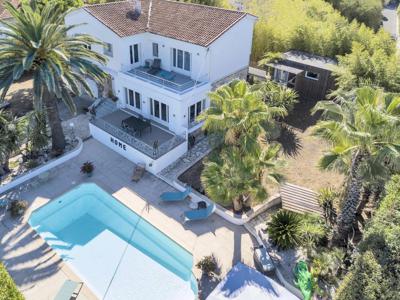 Villa de 4 chambres de luxe en vente Antibes, Provence-Alpes-Côte d'Azur