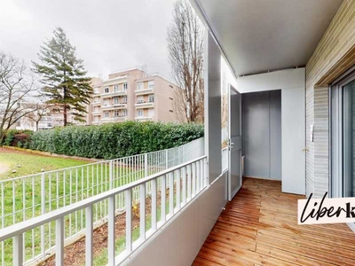 Appartement de 4 pièces de 80m² situé Boulevard Emile Zola à Nanterre
