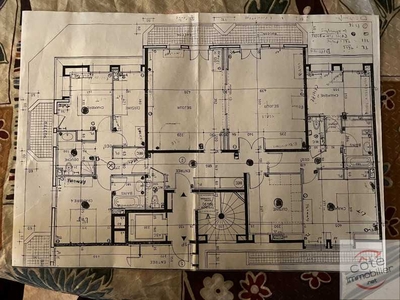 Appartement en résidence 7 pièces 157 m²