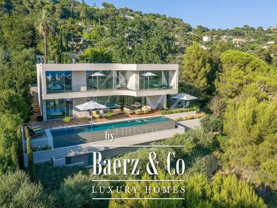 Villa de 8 pièces de luxe en vente 06400, Cannes, Alpes-Maritimes, Provence-Alpes-Côte d'Azur