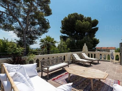 5 room luxury House for sale in Nice, France